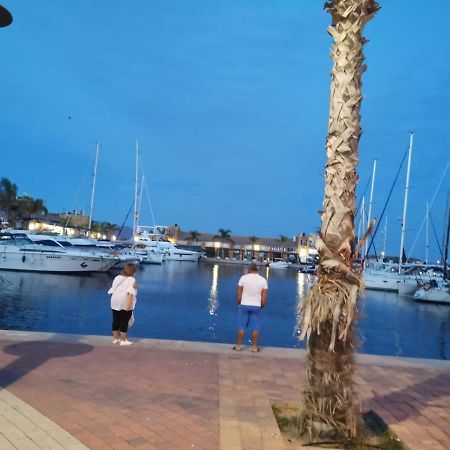 شقة Apartamento En El Centro Del El Puerto de Mazarrón المظهر الخارجي الصورة